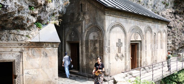 მღვიმევის დედათა მონასტერი მღვიმევის დედათა მონასტერი