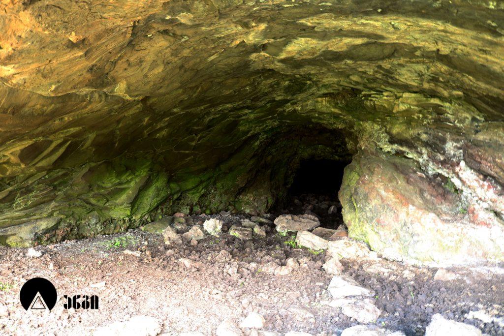 თრიალეთის პეტროგლიფები