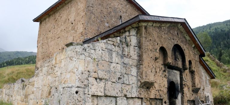 ჩვაბიანის მაცხოვრის ეკლესია (მაცხვარ) ჩვაბიანის მაცხოვრის ეკლესია (მაცხვარ)