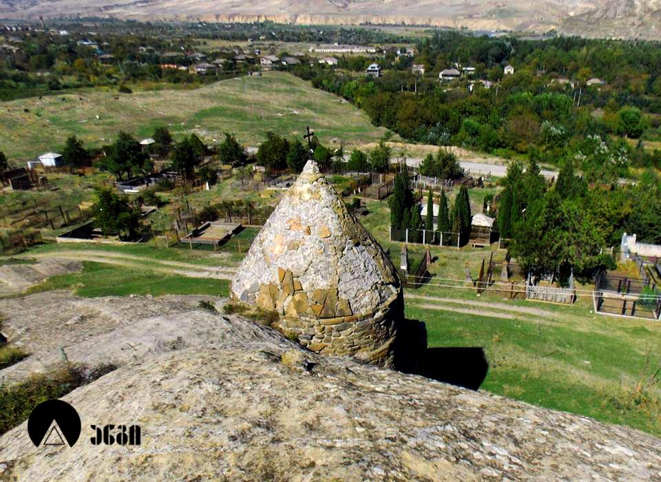 ქვახვრელის გამოქვაბულების კომპლექსი