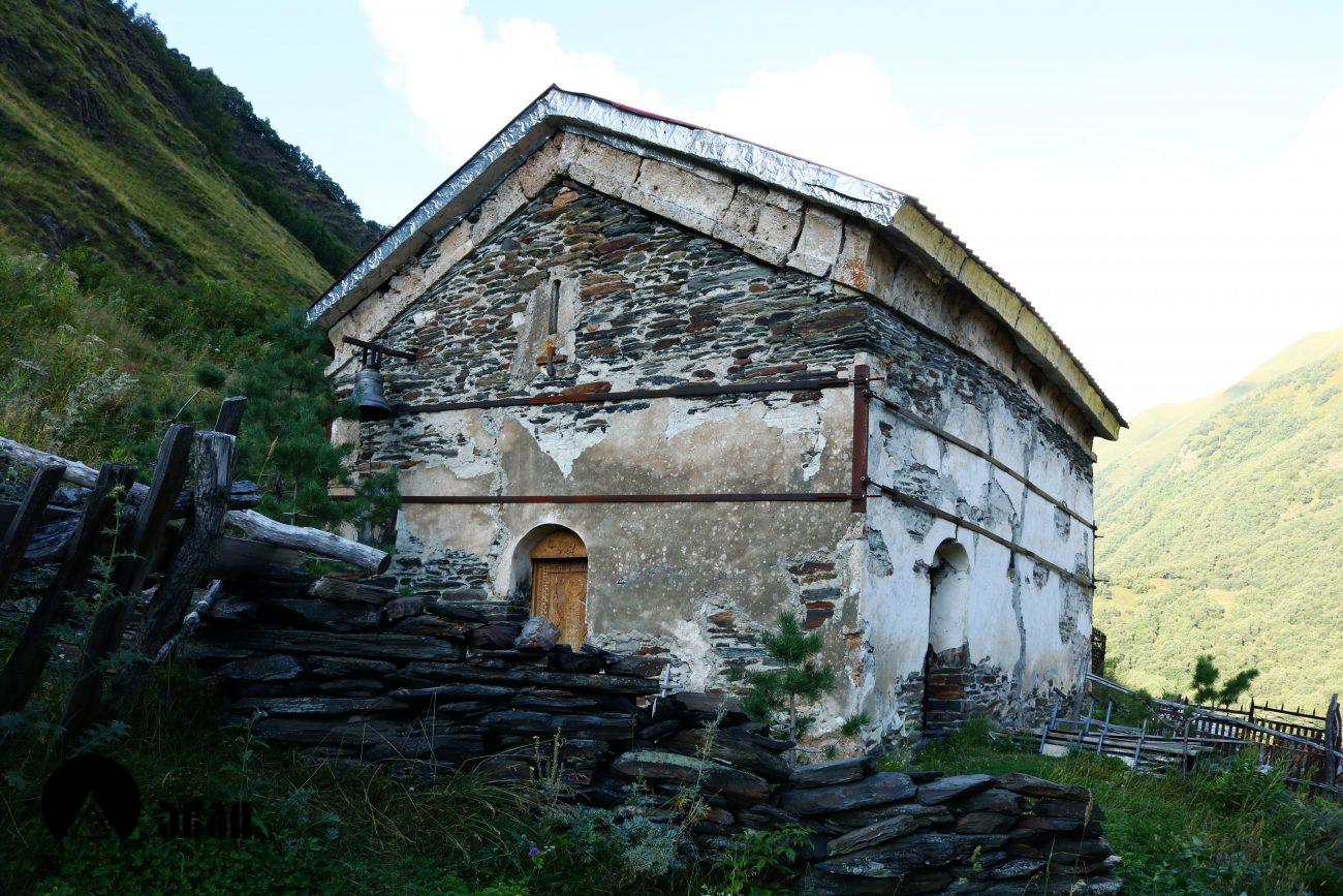 ხალდეს ეკლესია