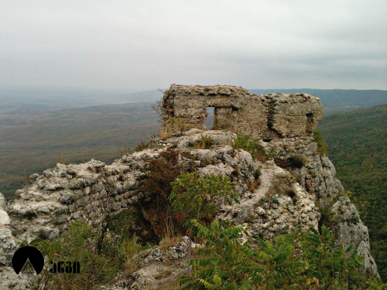 ხორნაბუჯის ციხე