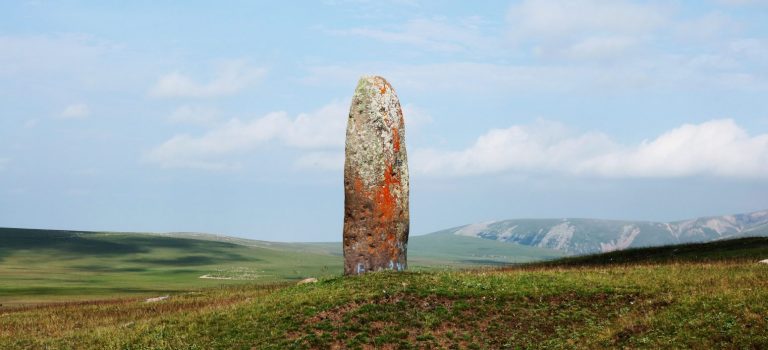 ჭიქიანის მენჰირი ჭიქიანის მენჰირი