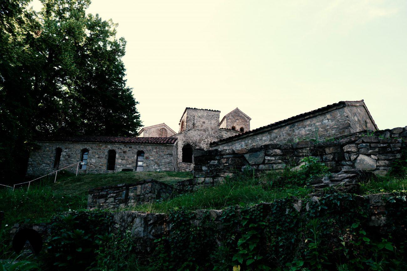 ნეკრესის მონასტერი