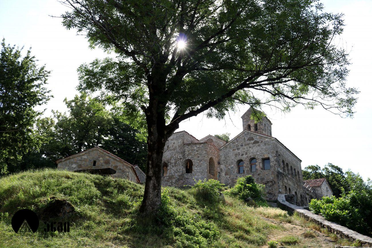 ნეკრესის მონასტერი