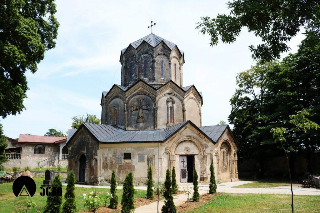კაცხის ტაძარი