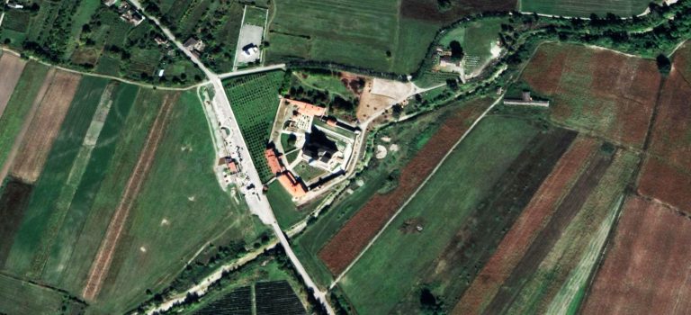 ტესტი: გამოიცანით კულტურული ძეგლი სატელიტურ ფოტოზე ტესტი: გამოიცანით კულტურული ძეგლი სატელიტურ ფოტოზე