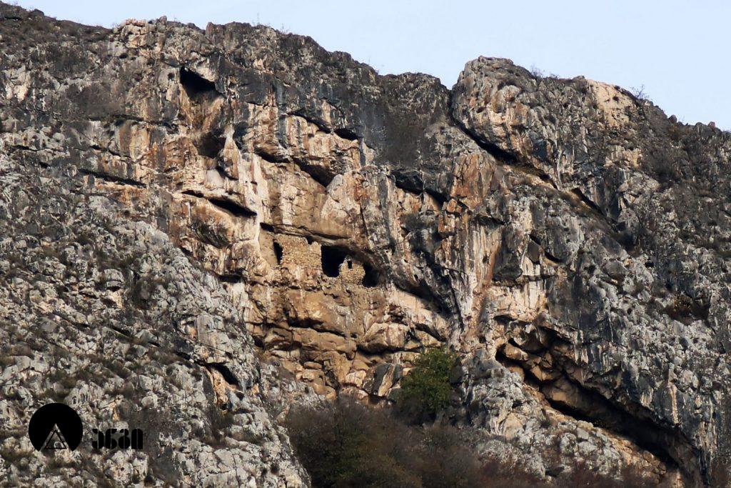 წოფის მღვიმე