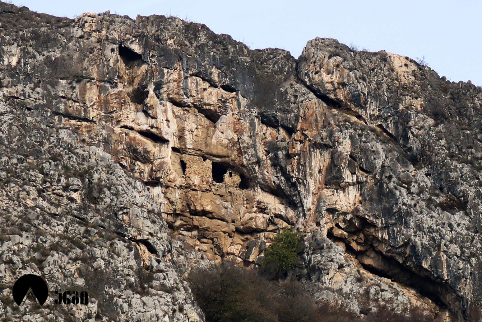 წოფის მღვიმე