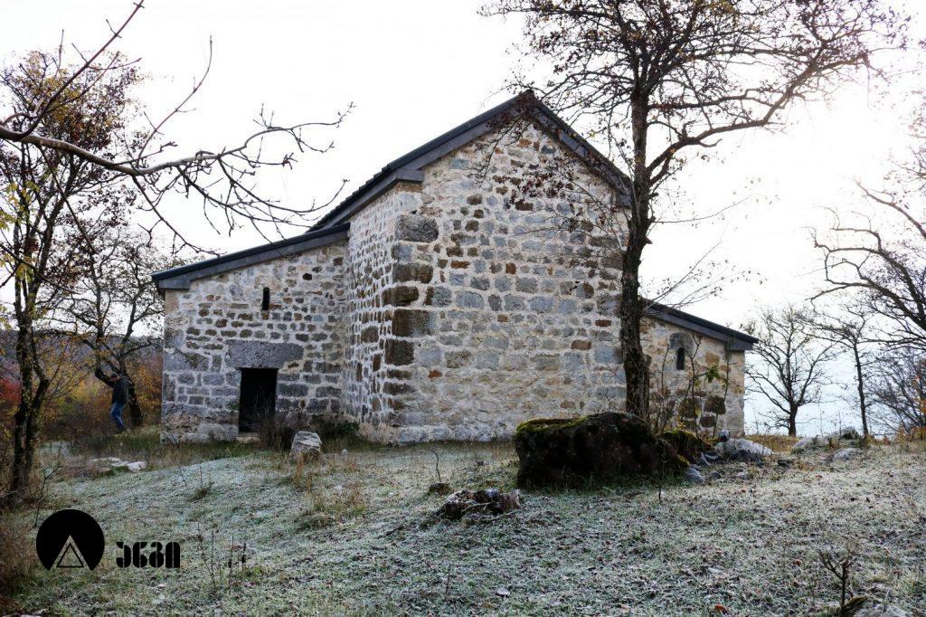 წოფის მცირე ეკლესია (წოფის ნამონასტრალი)