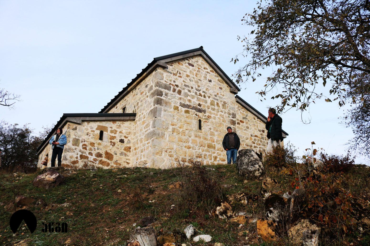 წოფის მცირე ეკლესია (წოფის ნამონასტრალი)