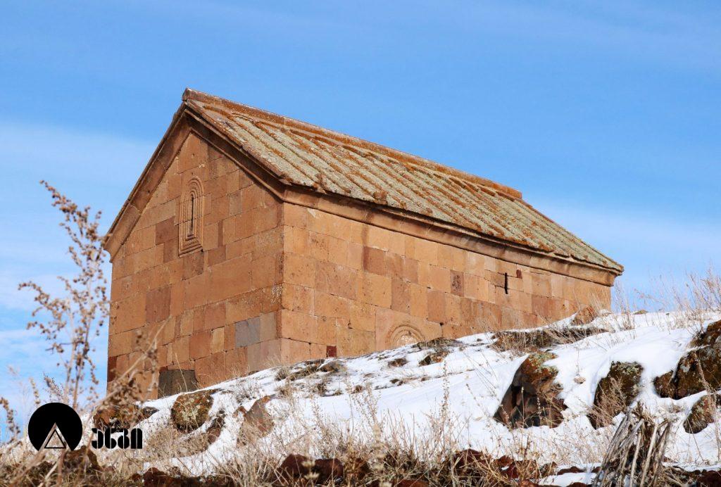 საღამოს X საუკუნის დარბაზული ეკლესია