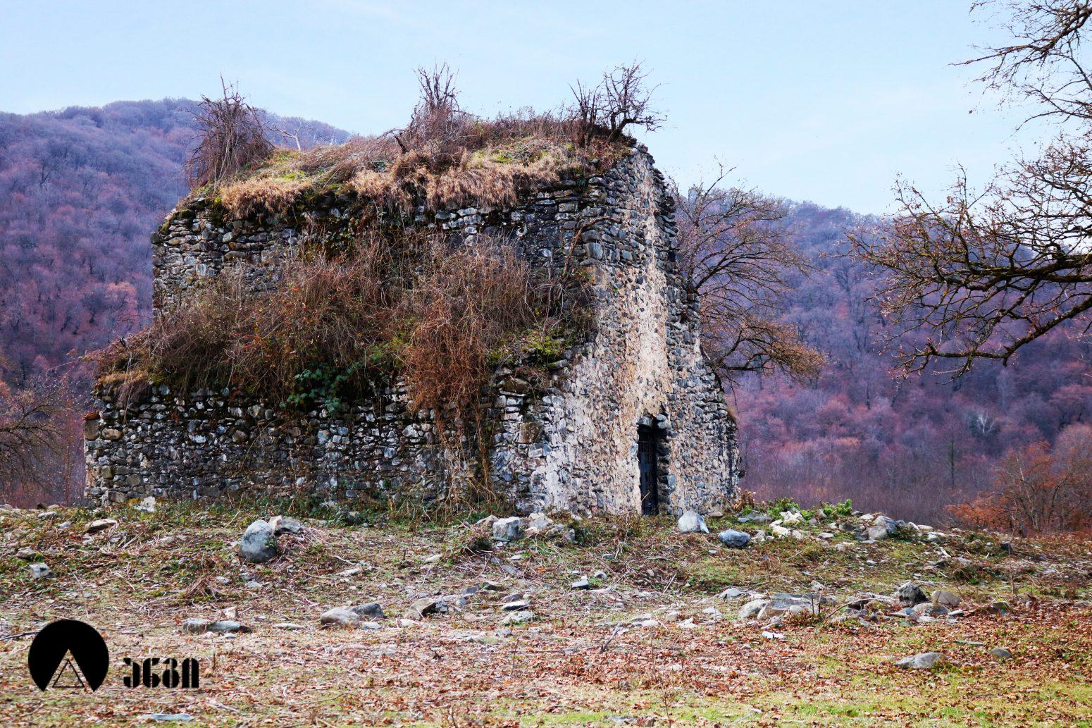 ვეძისხევის სამეკლესიიანი ბაზილიკა