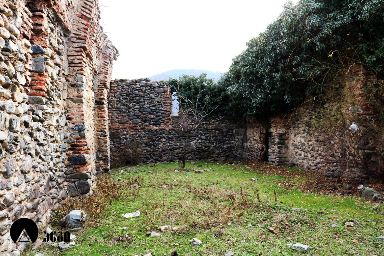 ვეძისხევის გვიანი შუა საუკუნეების კომპლექსი