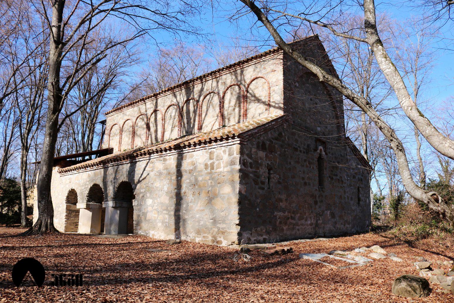 კალაურის ნათლისმცემლის სამონასტრო კომპლექსი