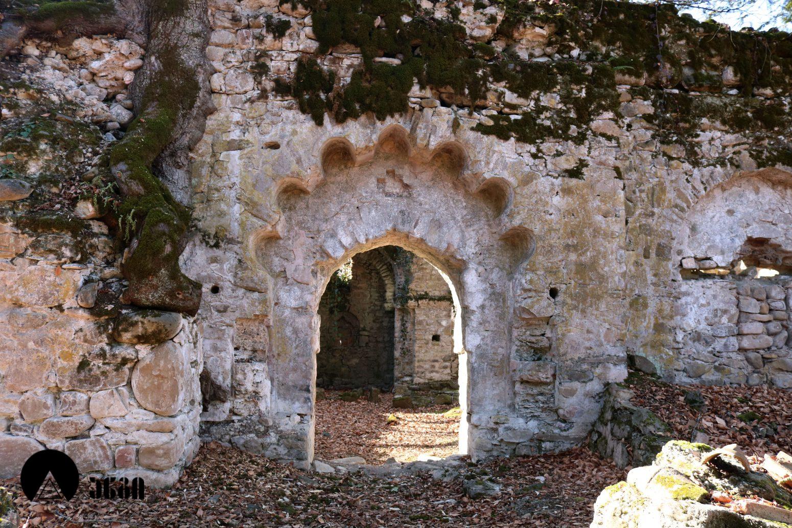 კალაურის ნათლისმცემლის სამონასტრო კომპლექსი