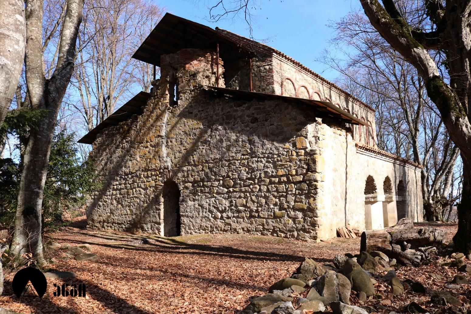 კალაურის ნათლისმცემლის სამონასტრო კომპლექსი