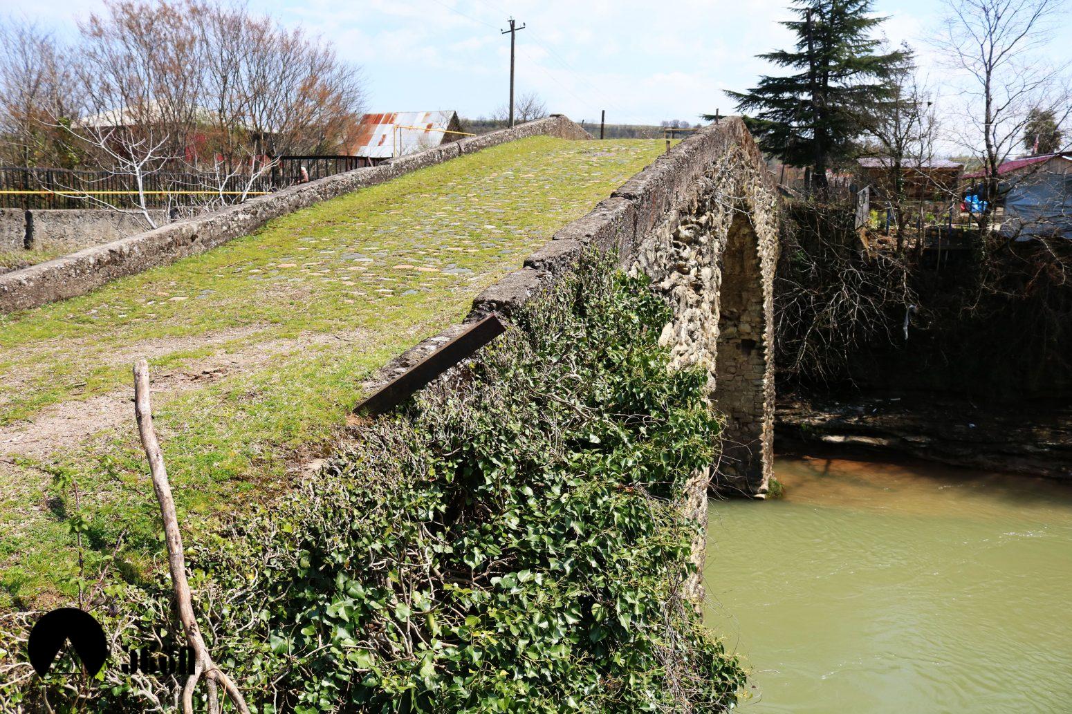 ჭალატყის სამმალიანი ხიდი (თამარის ხიდი)