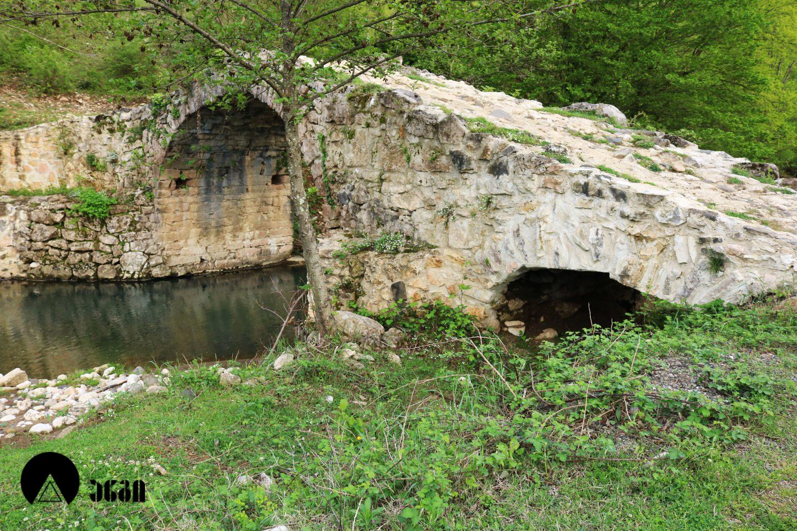 ნაგარევის (ჭიშურის) თაღოვანი თაღოვანი ხიდი