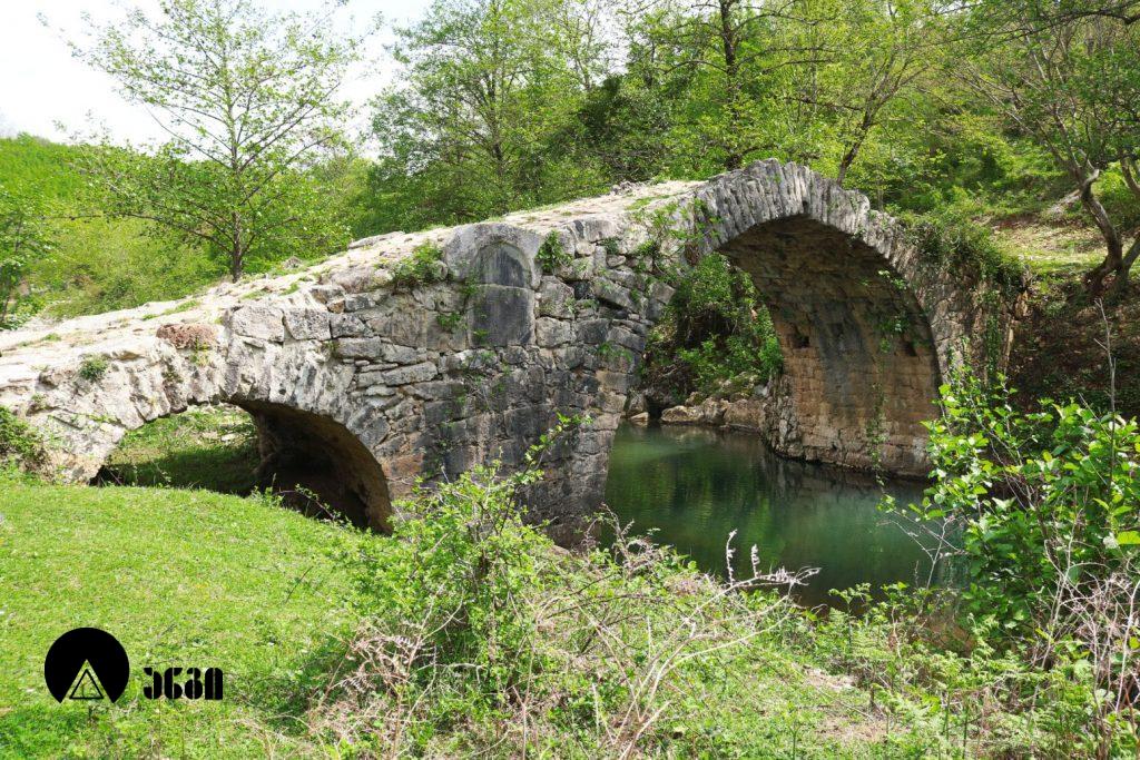 ნაგარევის (ჭიშურის) თაღოვანი თაღოვანი ხიდი