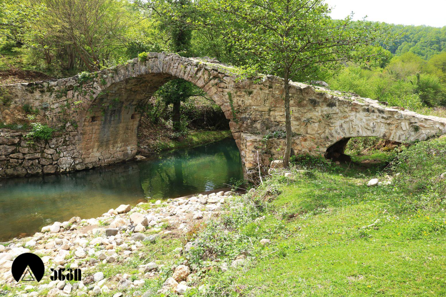 ნაგარევის (ჭიშურის) თაღოვანი თაღოვანი ხიდი