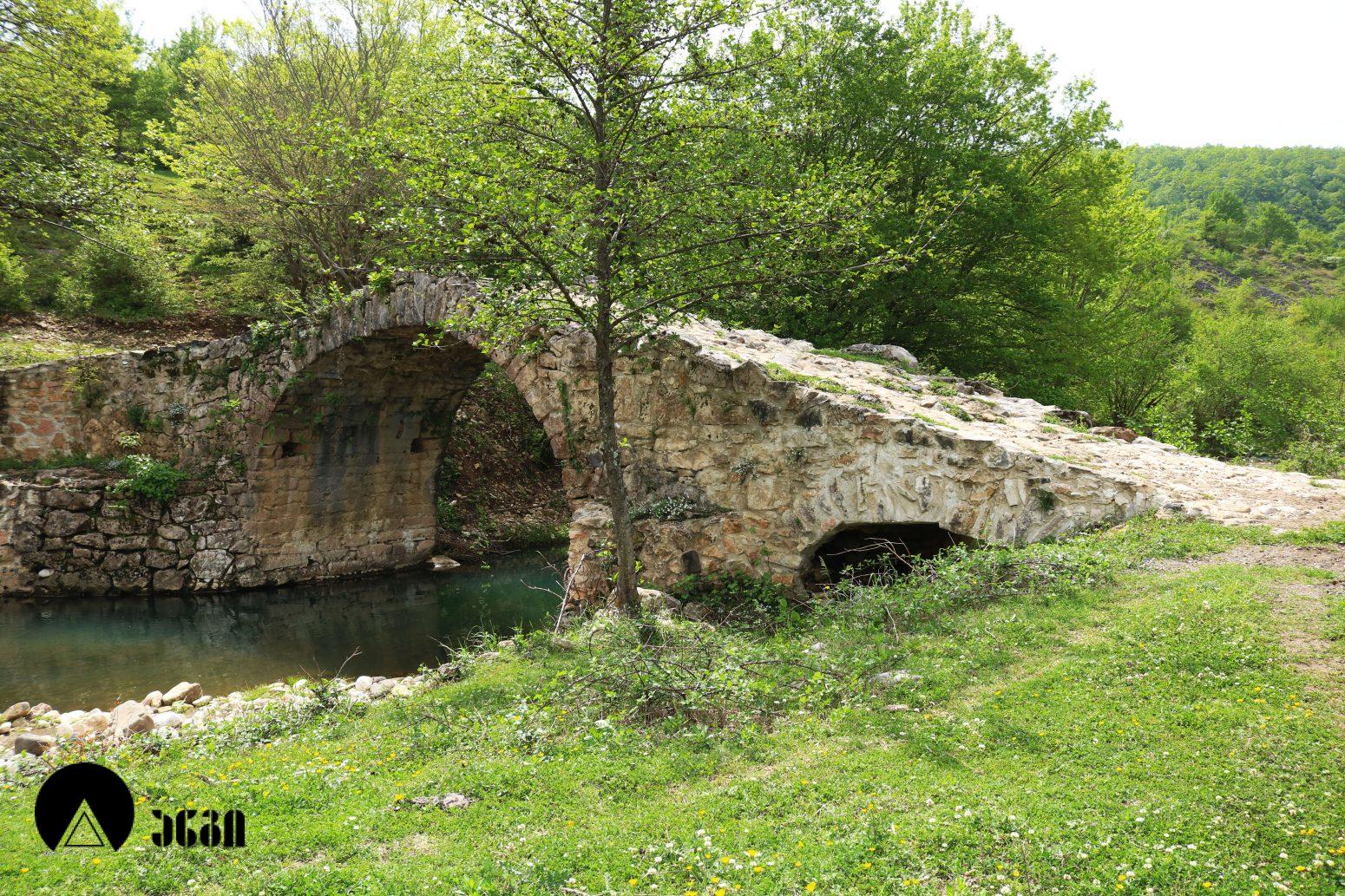 ნაგარევის (ჭიშურის) თაღოვანი თაღოვანი ხიდი