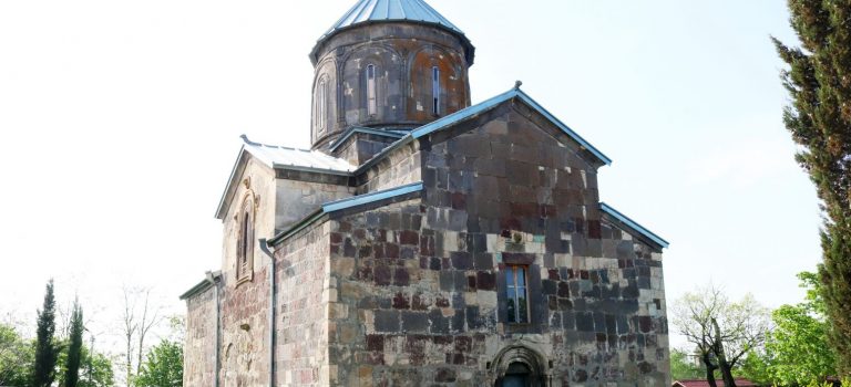 ზემო ნიქოზის ღვთაების სამონასტრო კომპლექსი ზემო ნიქოზის ღვთაების სამონასტრო კომპლექსი