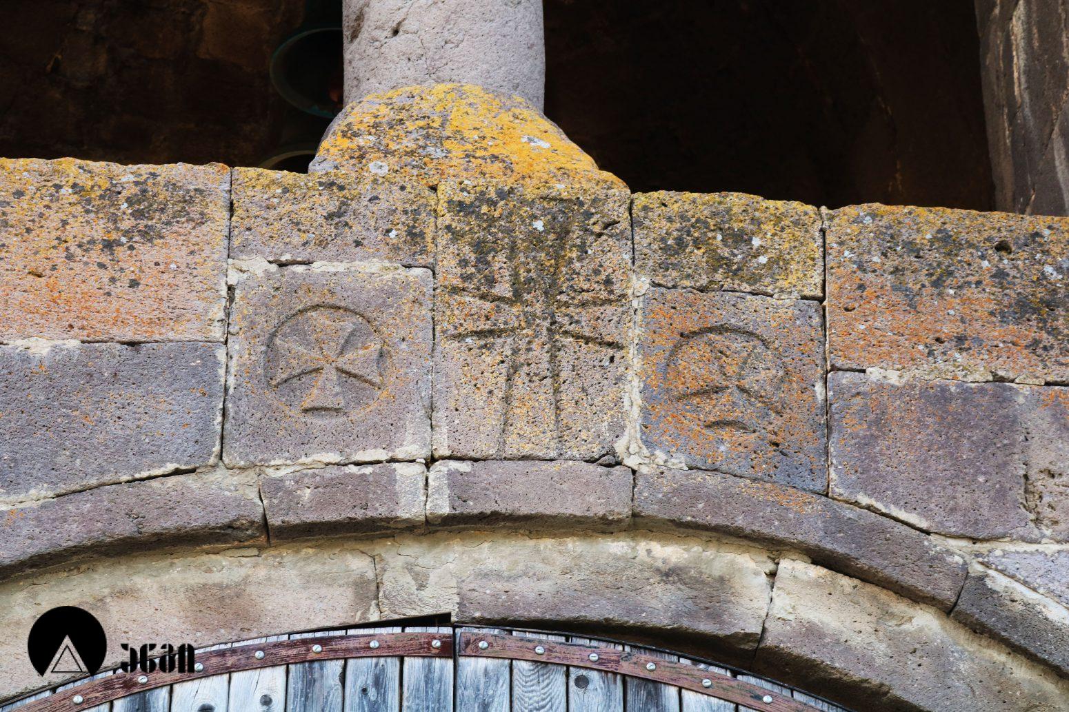 ზემო ნიქოზის ღვთაების სამონასტრო კომპლექსი