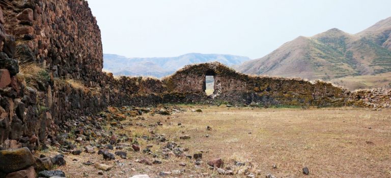 ნაქალაქევის ქარვასლა ნაქალაქევის ქარვასლა