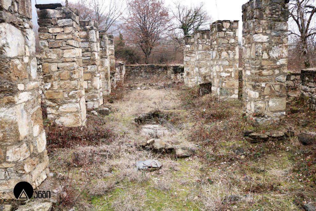 ჭაბუკაურის სატაძრო კომპლექსი