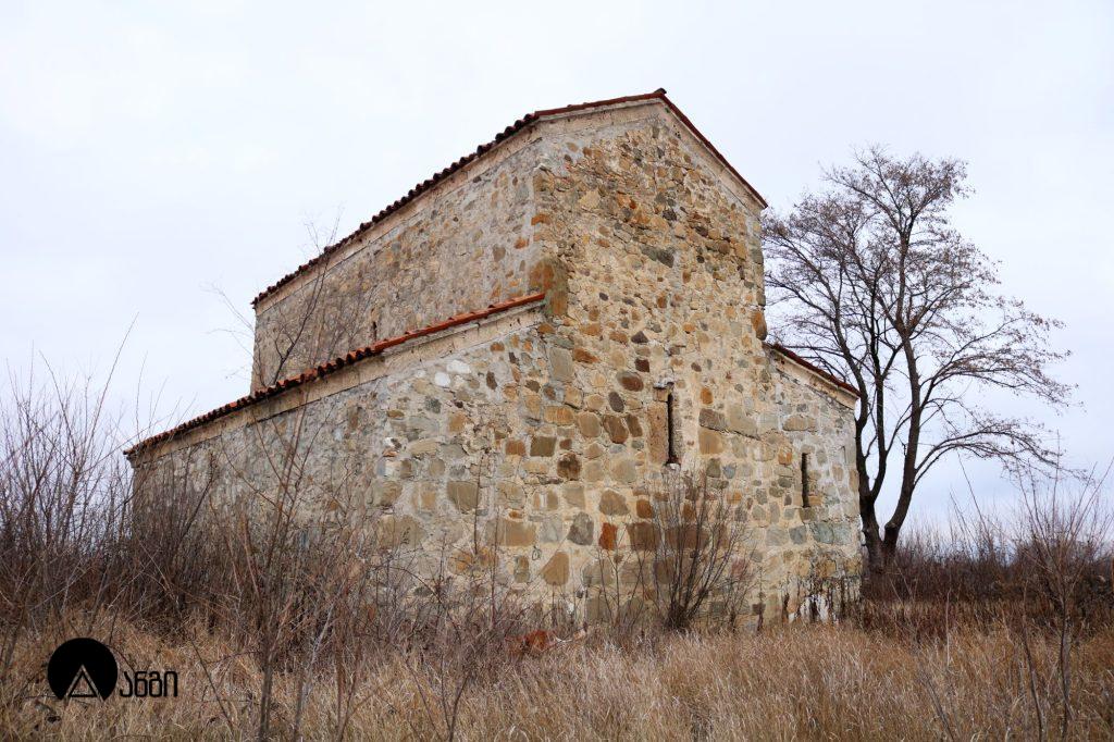 ოჟიოს (ბაიხოს) სამების ეკლესია