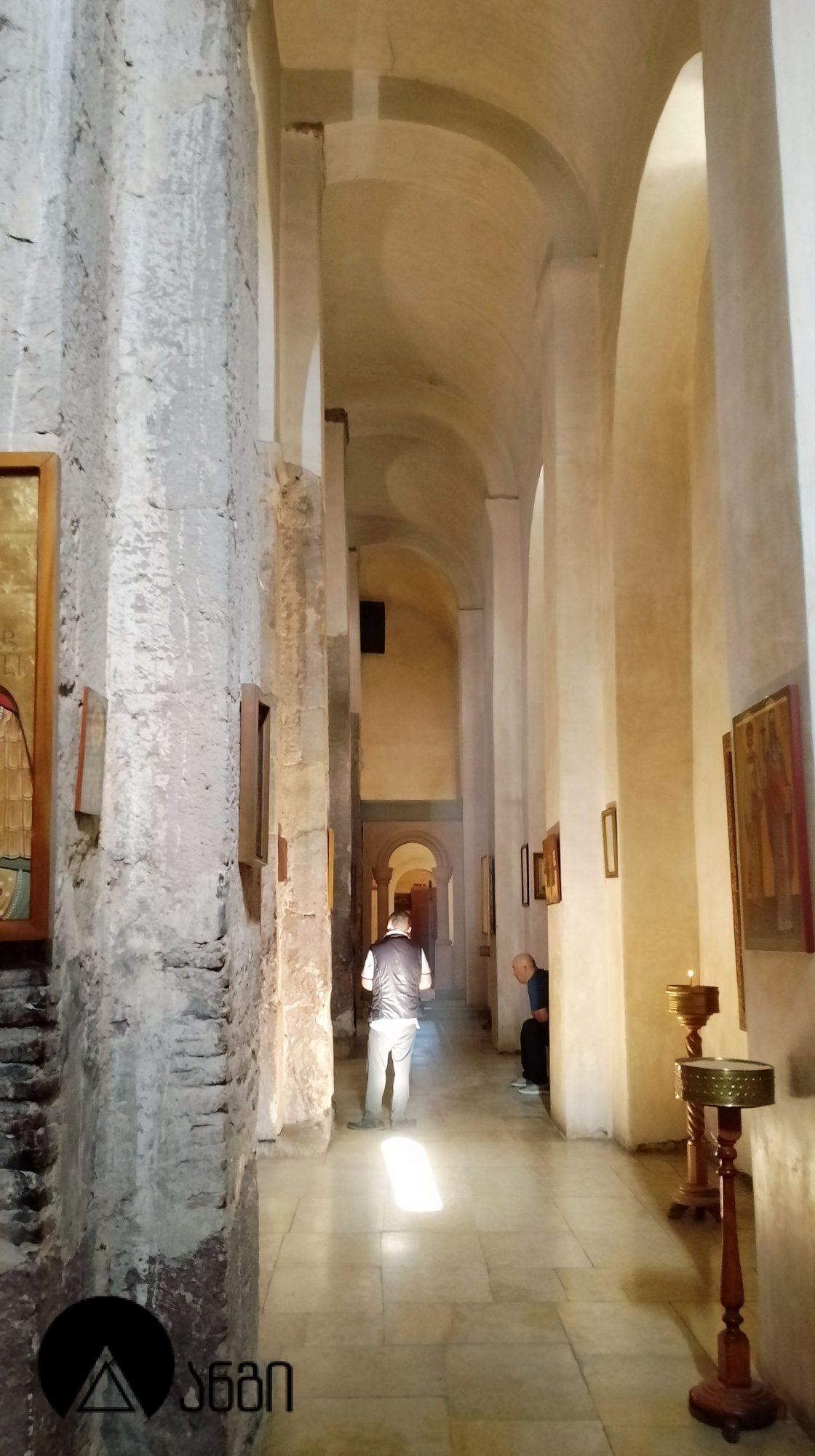 ურბნისის ბაზილიკა (ურბნისის წმ. სტეფანეს ტაძარი, ურბნისის სიონი)